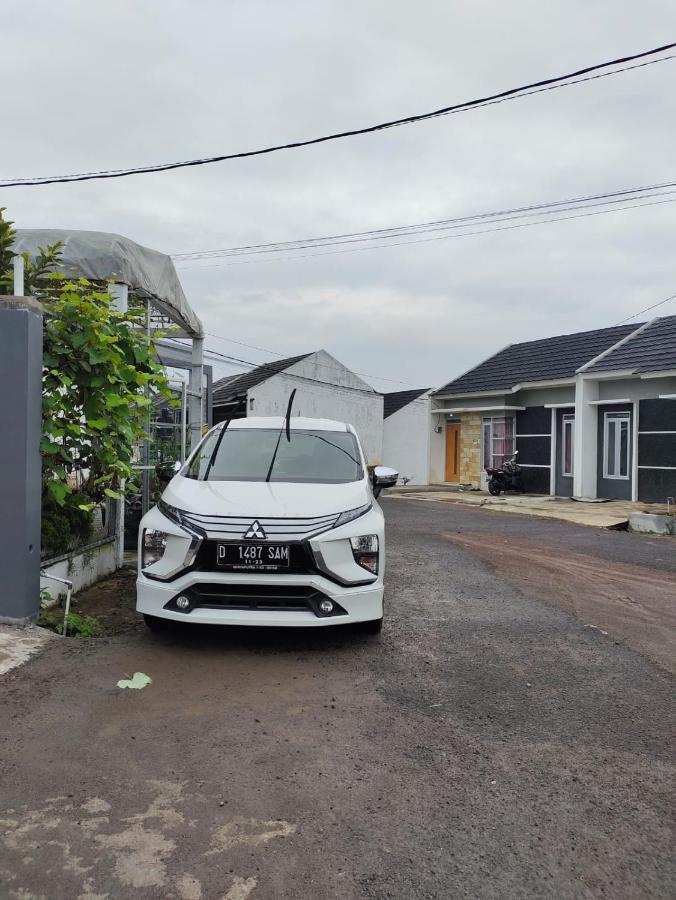 Homestay Srikandi 가룻 외부 사진